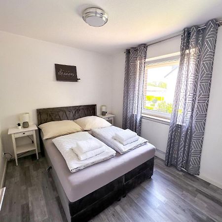 Stilvolles, Frisch Renoviertes 2Zi Apartment Mit Kueche Und Balkon In Kliniknaehe Bad Oeynhausen Extérieur photo