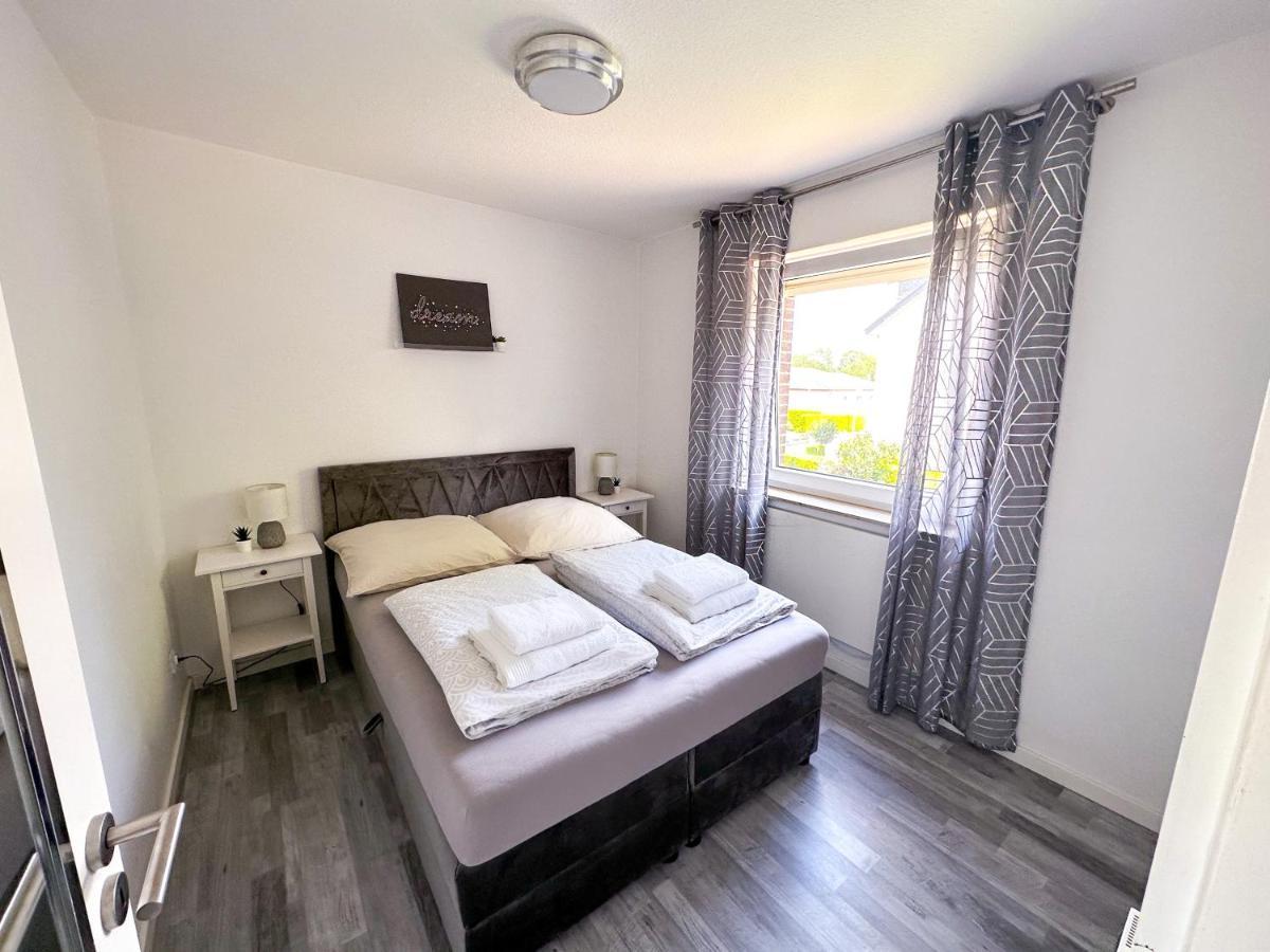 Stilvolles, Frisch Renoviertes 2Zi Apartment Mit Kueche Und Balkon In Kliniknaehe Bad Oeynhausen Extérieur photo