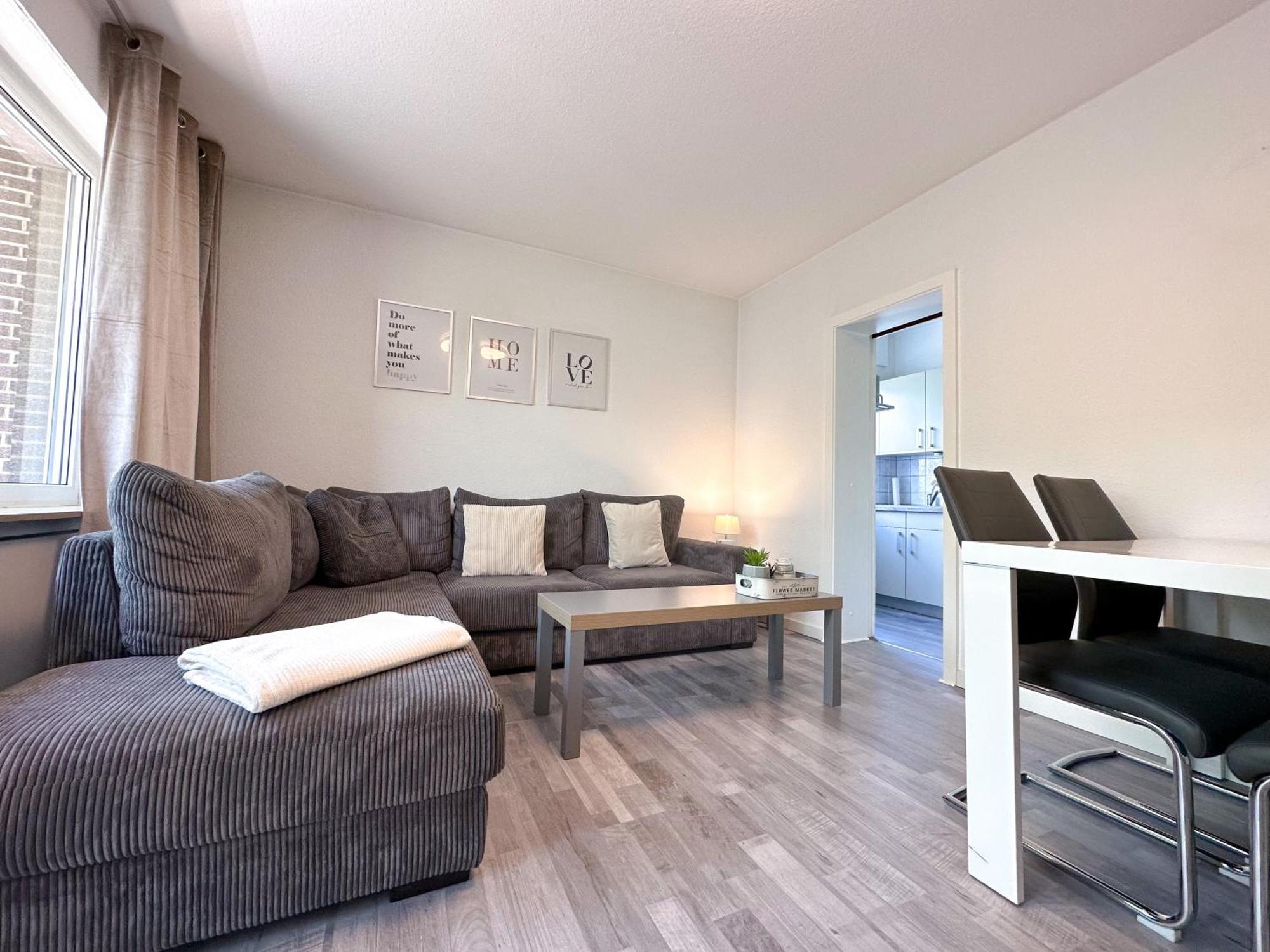 Stilvolles, Frisch Renoviertes 2Zi Apartment Mit Kueche Und Balkon In Kliniknaehe Bad Oeynhausen Extérieur photo
